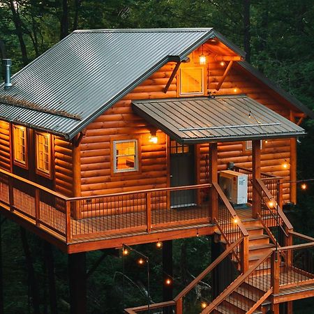 Cricket Hill Treehouse B By Amish Country Lodging Millersburg Kültér fotó